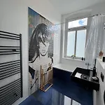 Newcityhome - - 2 Zi - Design Naomi - Kassberg - Private Parking *