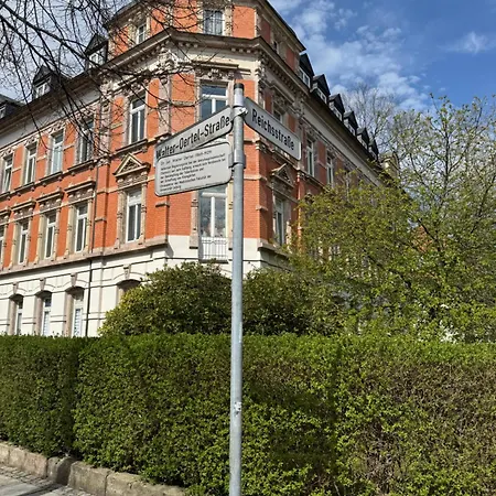 Newcityhome - Chemnitz - 2 Zi - Design Apartment Naomi - Kassberg - Private Parking Apartament *