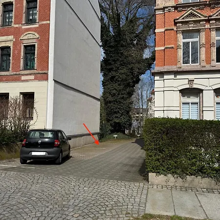 Dein - 2 Zi -schick - Private Parking *