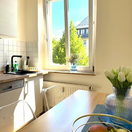 Newcityhome - - 2 Zi - Design Naomi - Kassberg - Private Parking Lägenhet