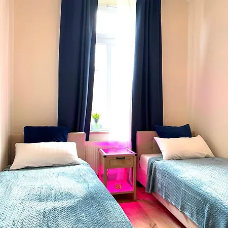 Newcityhome - Chemnitz - 2 Zi - Design Apartment Naomi - Kassberg - Private Parking Apartament *