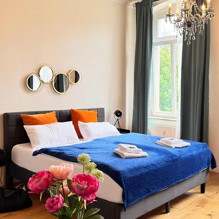 Newcityhome - - 2 Zi - Design Naomi - Kassberg - Private Parking