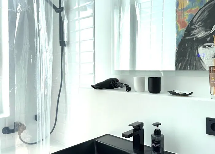 Newcityhome - - 2 Zi - Design Naomi - Kassberg - Private Parking Chemnitz