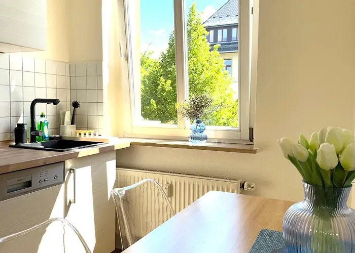 Newcityhome - - 2 Zi - Design Naomi - Kassberg - Private Parking Apartamento